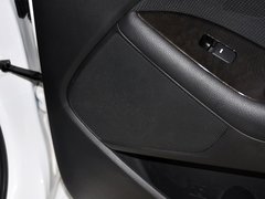 2012款 2.0L 自动 DLX 特别版