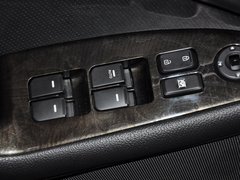 2012款 2.0L 自动 DLX 特别版