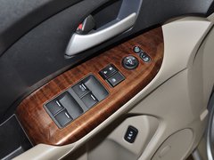 2013款 2.4L 自动 精英版 7座