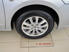 2013款 2.4L 自动 精英版 7座