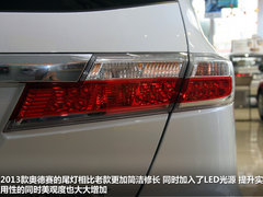 2013款 2.4L 自动 运动版 7座