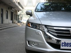 2013款 2.4L 自动 智能版 7座