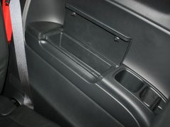 2013款 2.4L 自动 运动版 7座