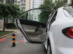 2012款 2.0 自动 时尚型