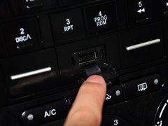 2012款 2.0 自动 时尚型