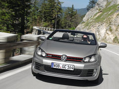 2013 GTI 敞篷版