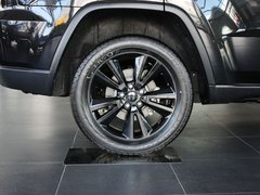 2012款 3.6L 自动 梦十珍藏版 5座