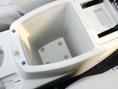 2012款 2.0T 手动 探索版柴油4X4豪华型 5座