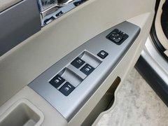 2012款 2.0T 手动 探索版柴油4X4豪华型 5座