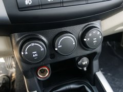 2012款 2.0T 手动 探索版柴油4X4豪华型 5座