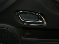 2012款 3.6L 自动 改款传奇性能版
