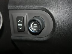 2012款 3.6L 自动 改款传奇性能版
