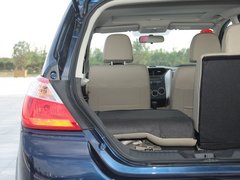 2012款 XL 1.6L 自动 尊贵版