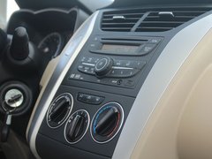 2012款 XL 1.6L 自动 尊贵版