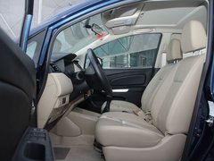 2012款 XL 1.6L 自动 尊贵版