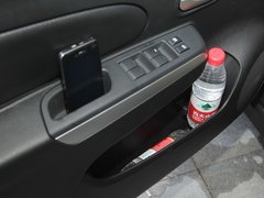 2012款 XL 1.6L 自动 尊贵版