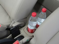 2012款 XL 1.6L 自动 尊贵版