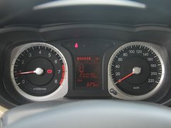 2012款 XL 1.6L 自动 尊贵版