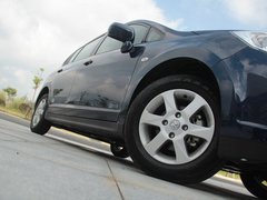 2012款 XL 1.6L 自动 尊贵版