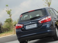 2012款 XL 1.6L 自动 尊贵版