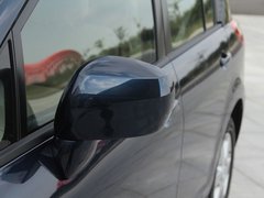 2012款 XL 1.6L 自动 尊贵版