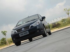 2012款 XL 1.6L 自动 尊贵版