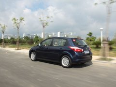 2012款 XL 1.6L 自动 尊贵版