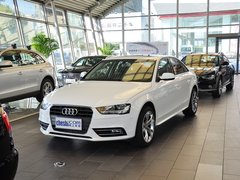 2013款 30TFSI 手动舒适型