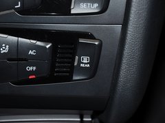 2013款 30TFSI 手动舒适型