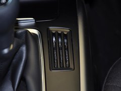 2013款 30TFSI 手动舒适型