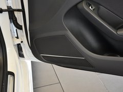 2013款 30TFSI 手动舒适型