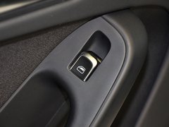 2013款 30TFSI 手动舒适型