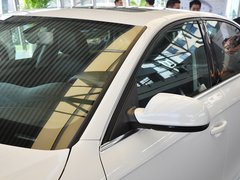 奥迪A4L 2013款 30TFSI 手动舒适型