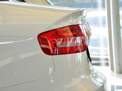 奥迪A4L 2013款 30TFSI 手动舒适型