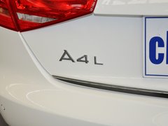 2013款 30TFSI 手动舒适型