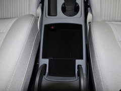 2013款 30TFSI 手動舒適型