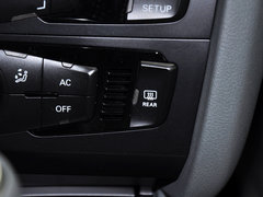 2013款 30TFSI 手動舒適型