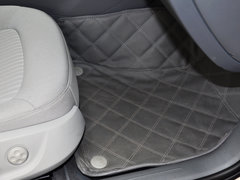 2013款 30TFSI 手动舒适型