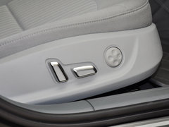 2013款 30TFSI 手动舒适型