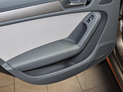 2013款 30TFSI 手动舒适型