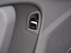 2013款 30TFSI 手动舒适型