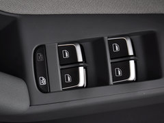 2013款 30TFSI 手动舒适型