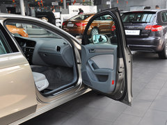 2013款 30TFSI 手动舒适型