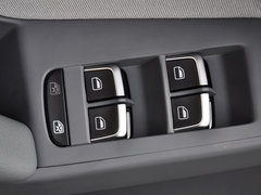 2013款 30TFSI 手动舒适型