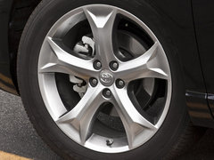 2013款 2.7L 自动 两驱豪华版5座