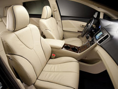2013款 2.7L 自动 两驱豪华版5座