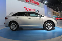 2013款 2.7L 自动 两驱豪华版5座