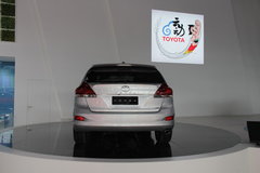 2013款 2.7L 自动 两驱豪华版5座