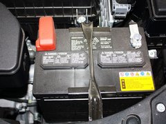 2013款 2.7L 自动 两驱豪华版5座