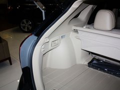 2013款 2.7L 自动 两驱豪华版5座